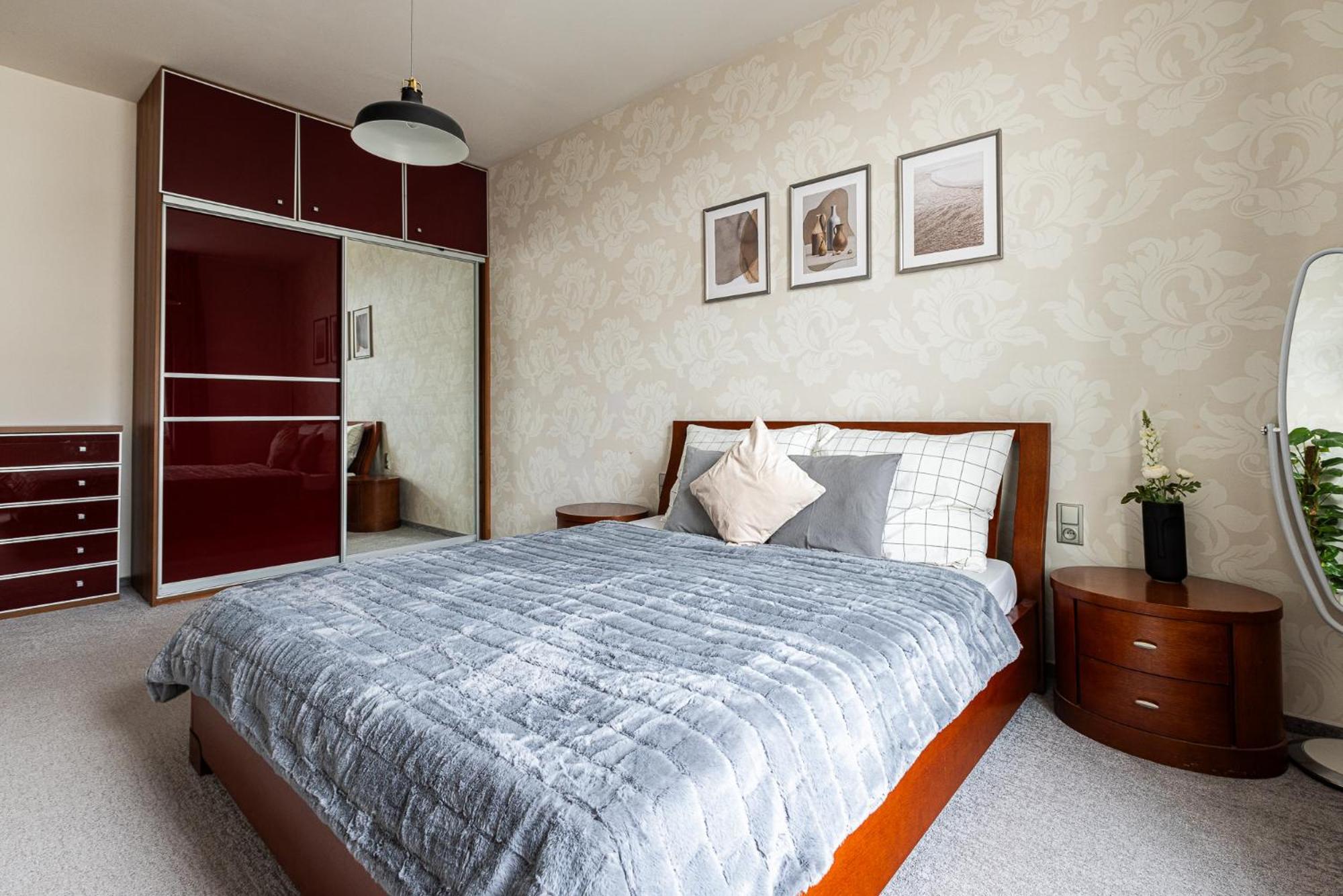 Nice Big Apartment 2Bds - Belgicka Prag Exterior foto